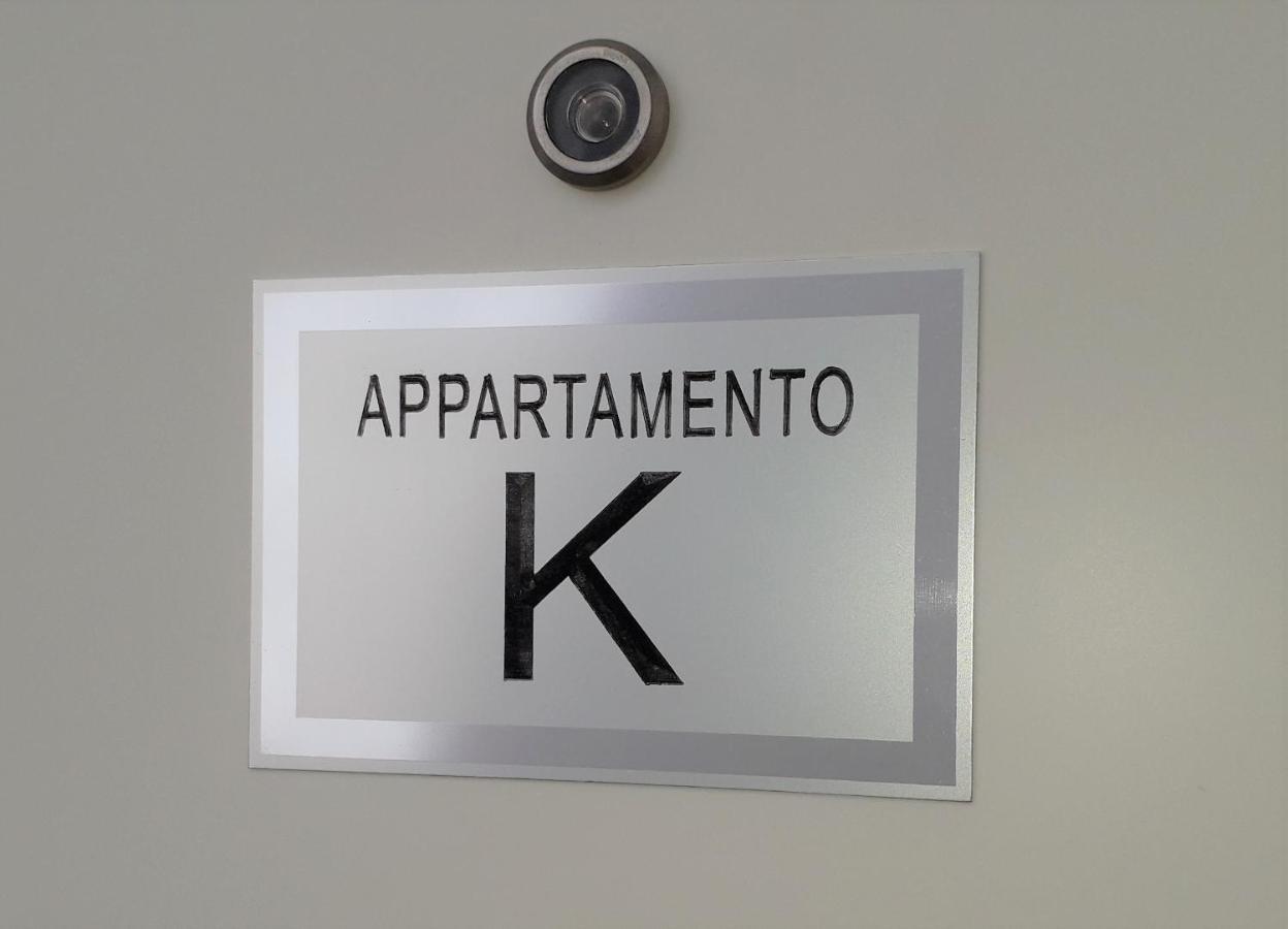 Appartamento K Torri Del Benaco Buitenkant foto